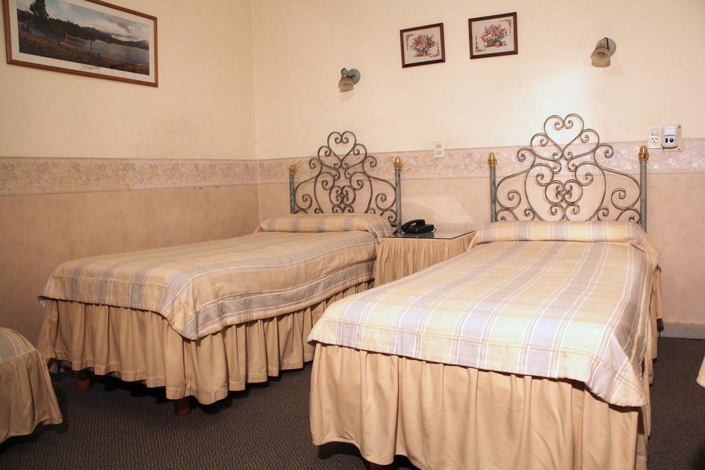Gran Hotel Hispano Буенос Айрес Стая снимка