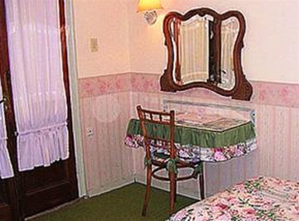 Gran Hotel Hispano Буенос Айрес Екстериор снимка
