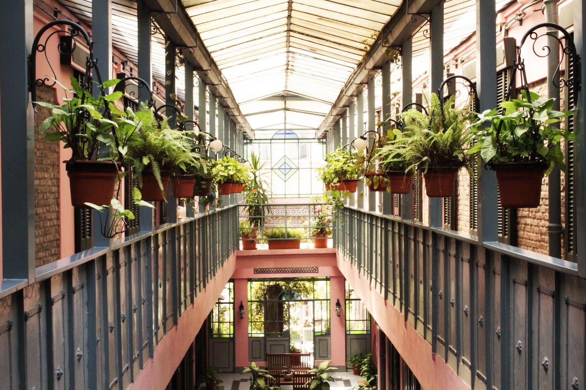 Gran Hotel Hispano Буенос Айрес Екстериор снимка